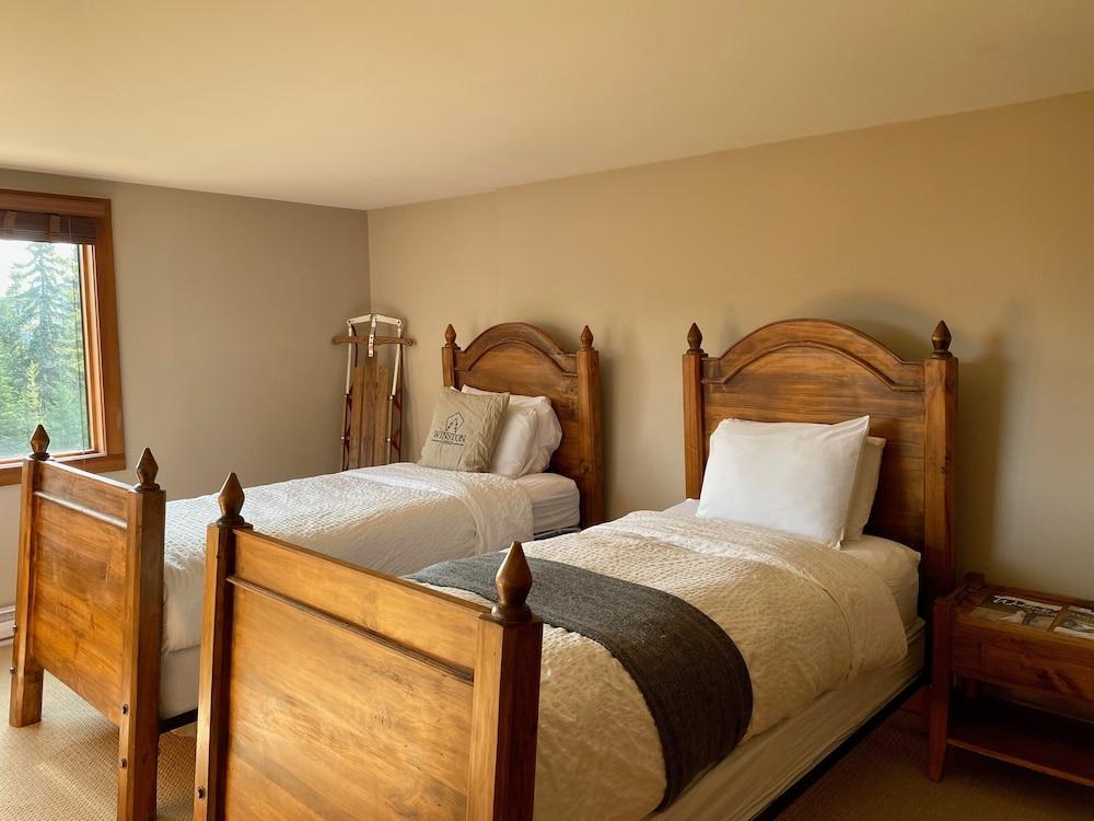 Winston Lodge Golden Extérieur photo