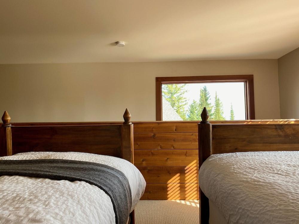 Winston Lodge Golden Extérieur photo