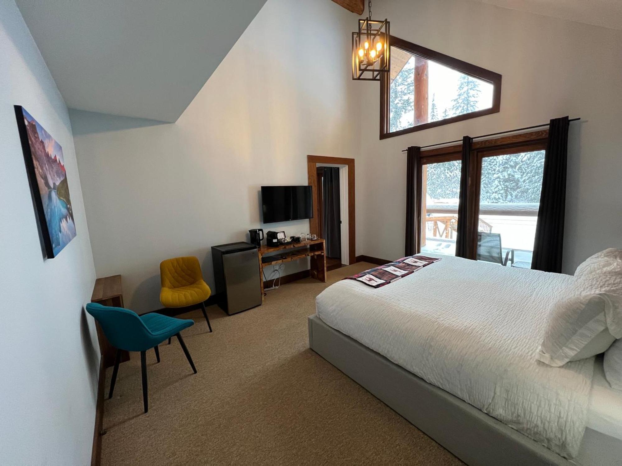 Winston Lodge Golden Extérieur photo